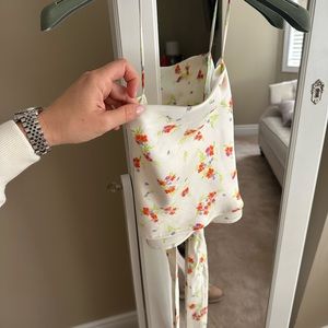 2/$20 Zara floral romantic tie back style halter top size small never worn